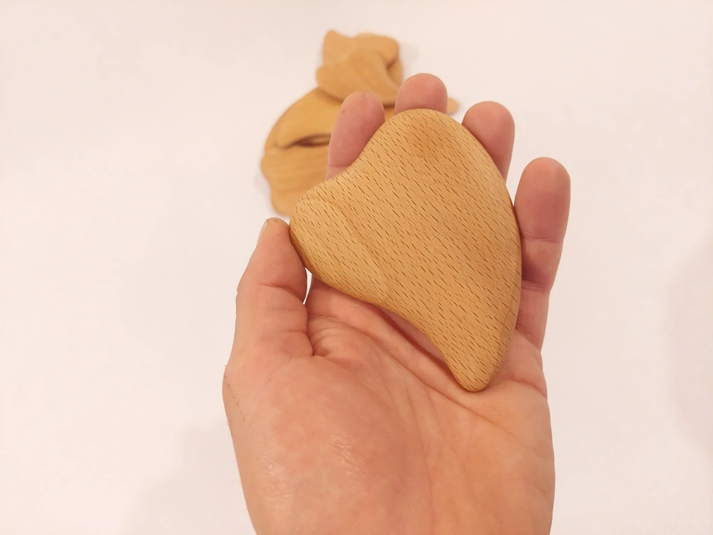 GUASHA - Dřevěná slza