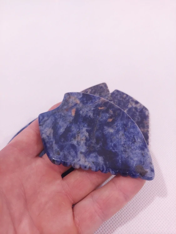 GUASHA - Modrý Aventurin s Ozubením