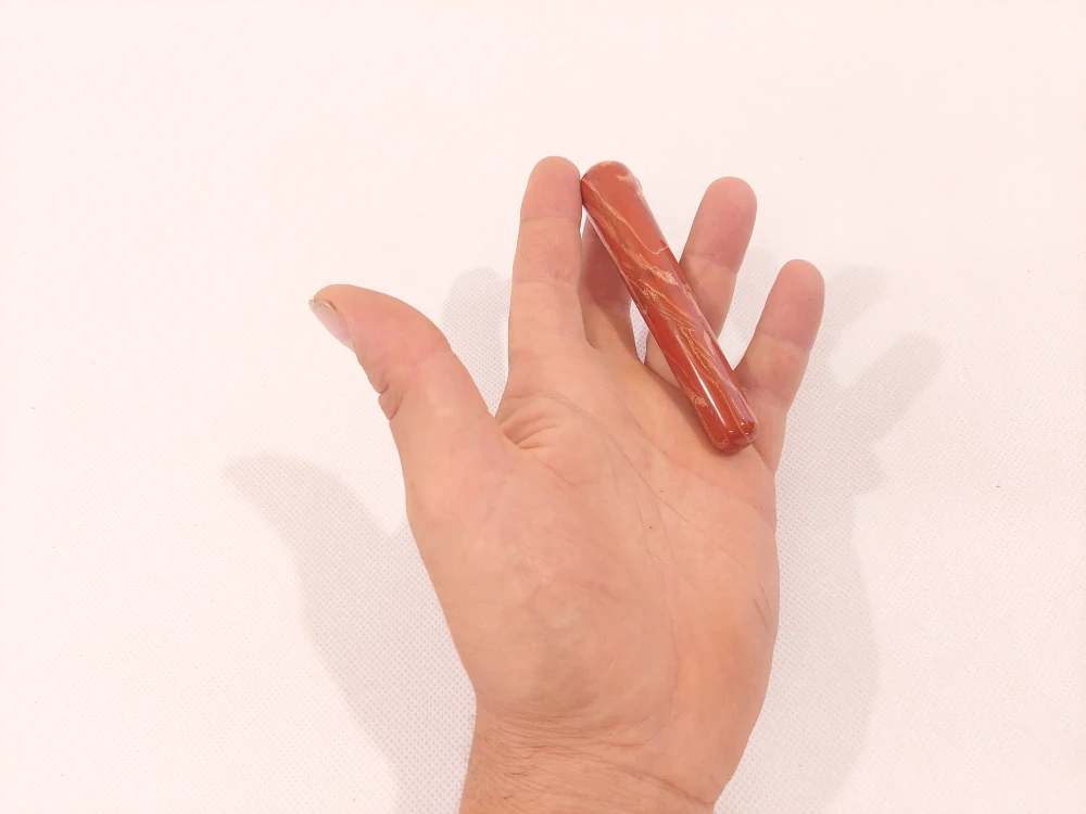 Červená masážní tyčinka 10,5cm