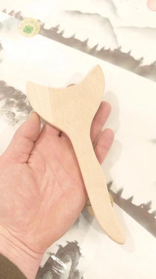 GUASHA - Dřevěná Masážní Pomůcka