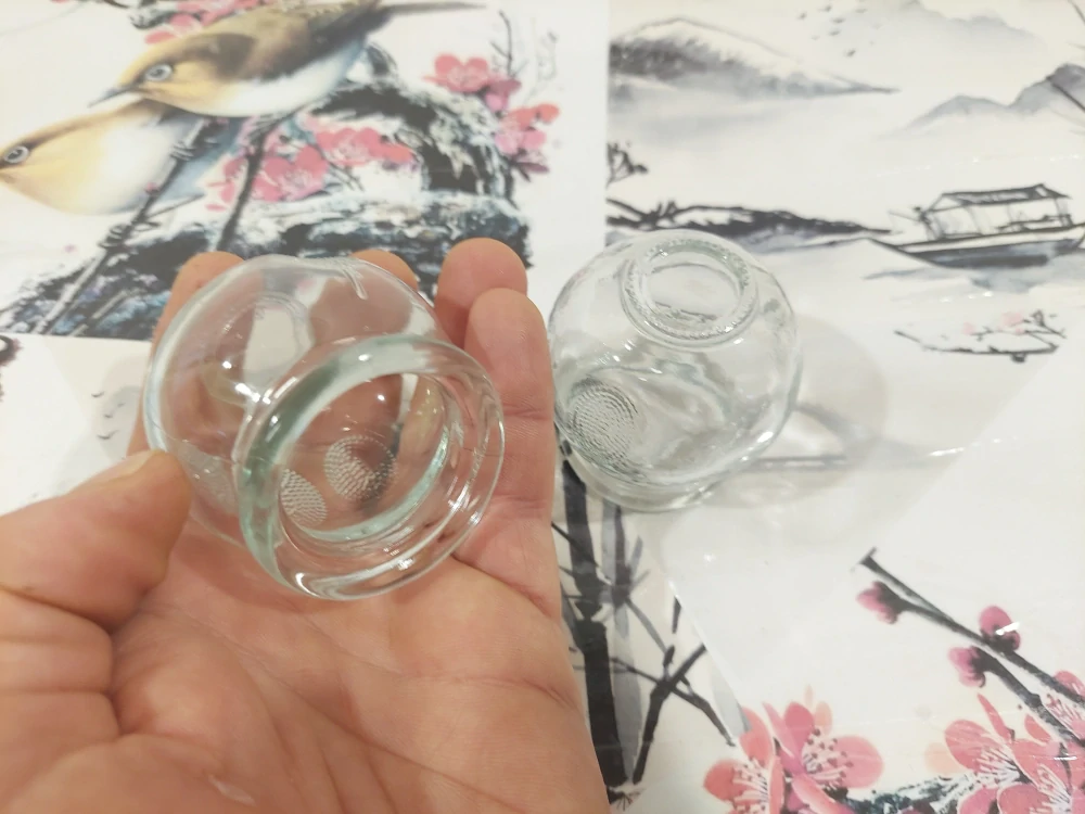 Skleněná masážní baňka 5,5cm