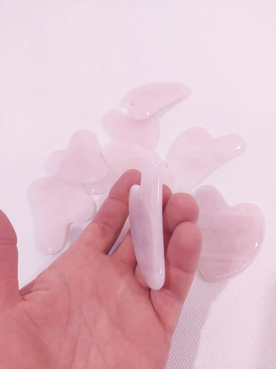 GUASHA - Kamenná obličejová Růžová