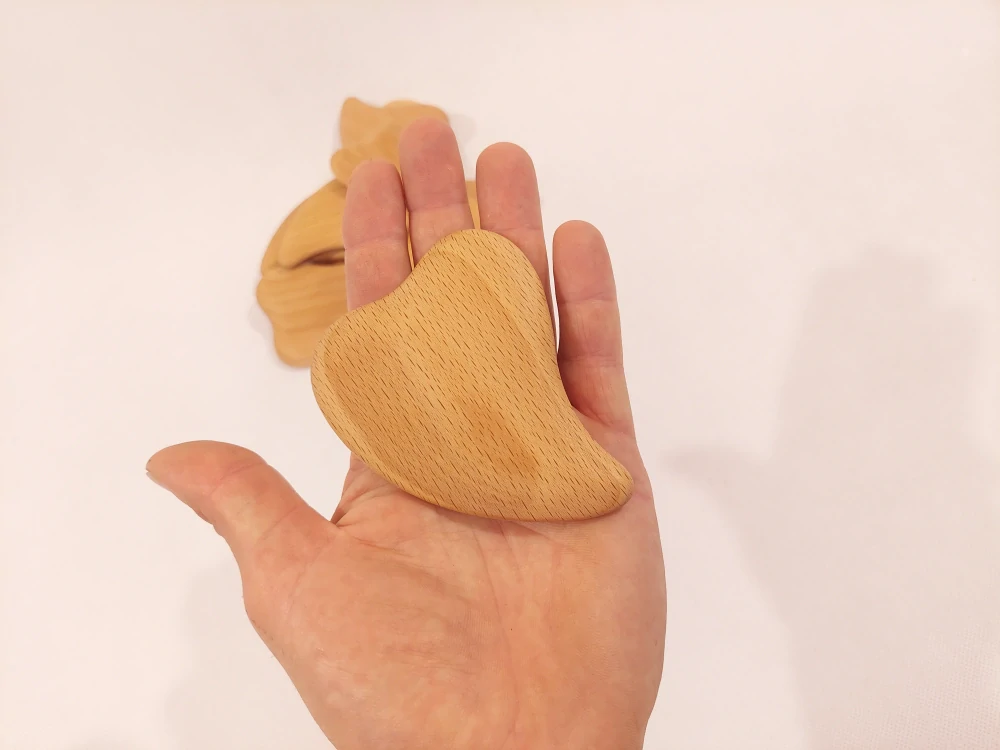 GUASHA - Dřevěná slza