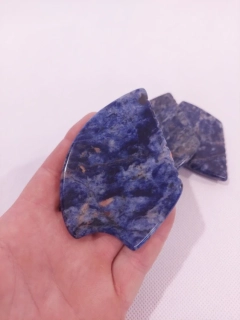 GUASHA - Modrý Aventurin s Ozubením