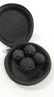 Masážní Kuličky Silikonové/Magnetické/Černé - 4ks