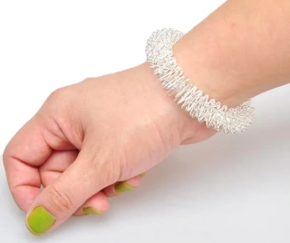 Masážní náramek stříbrný XL - 7cm